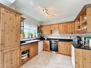 Photo 10- click for photo gallery